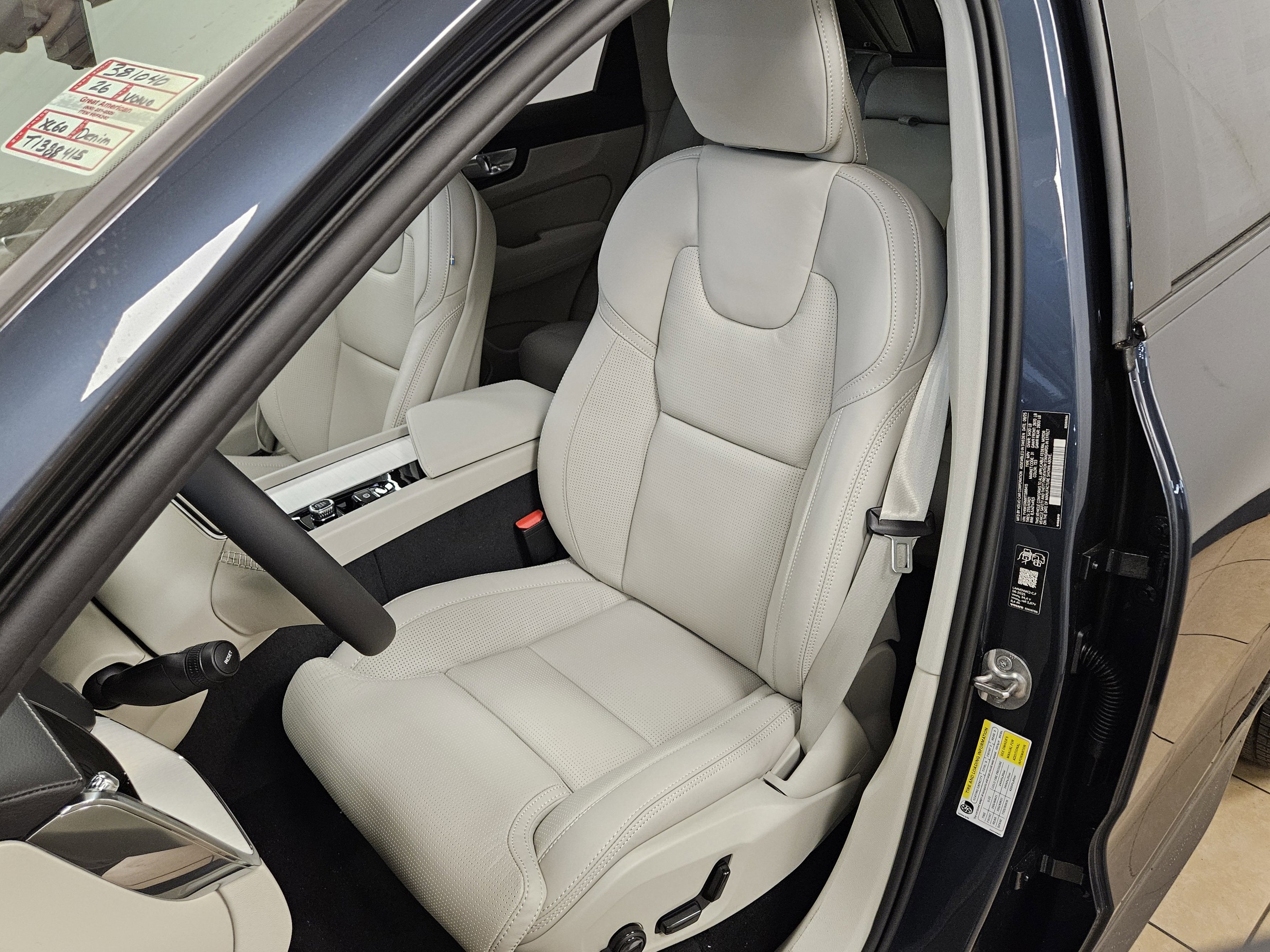 2026 Volvo XC60 Ultra