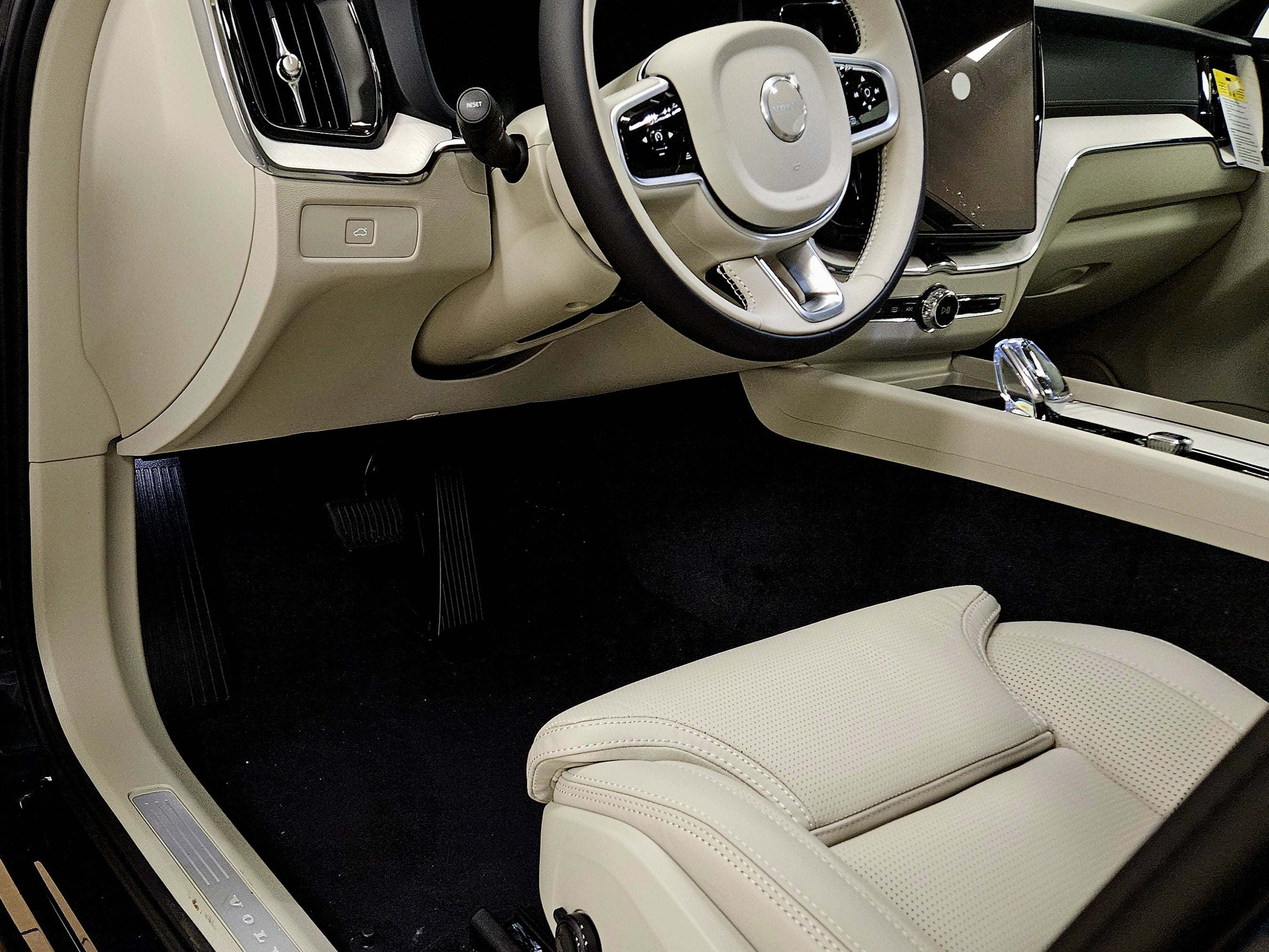 2026 Volvo XC60 Ultra