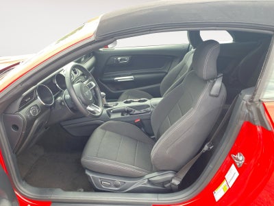 2015 Ford Mustang V6