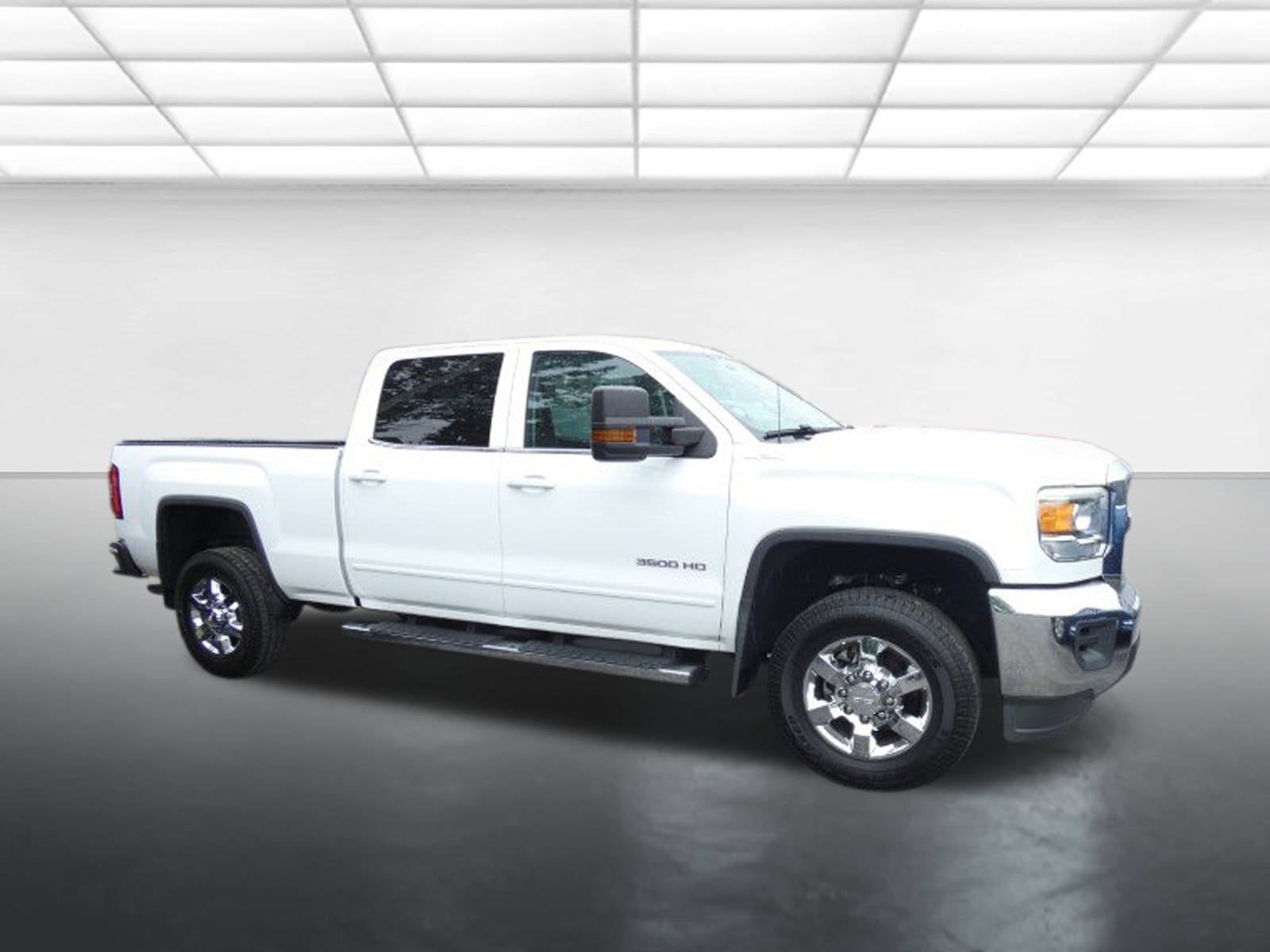 2015 GMC Sierra 3500HD available WiFi SLE