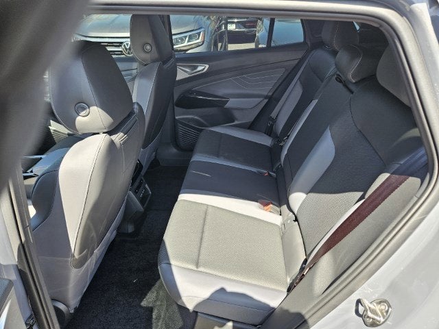 2023 Volkswagen ID.4 Pro S Plus