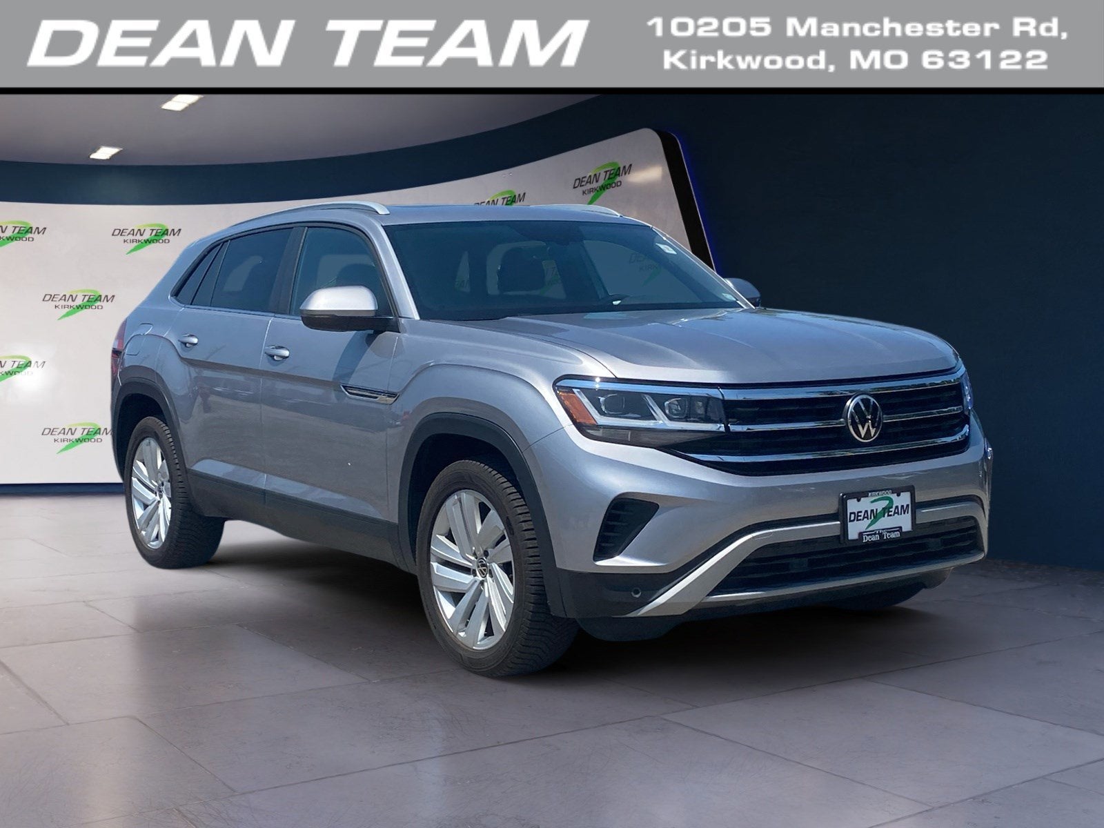 2022 Volkswagen Atlas Cross Sport 3.6L V6 SE with Technology