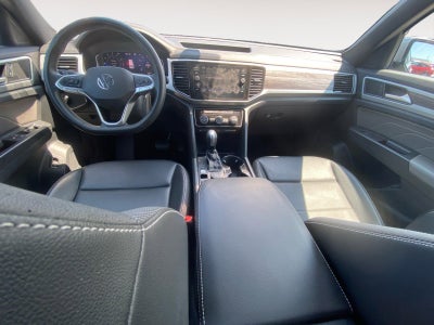 2022 Volkswagen Atlas Cross Sport 3.6L V6 SE with Technology