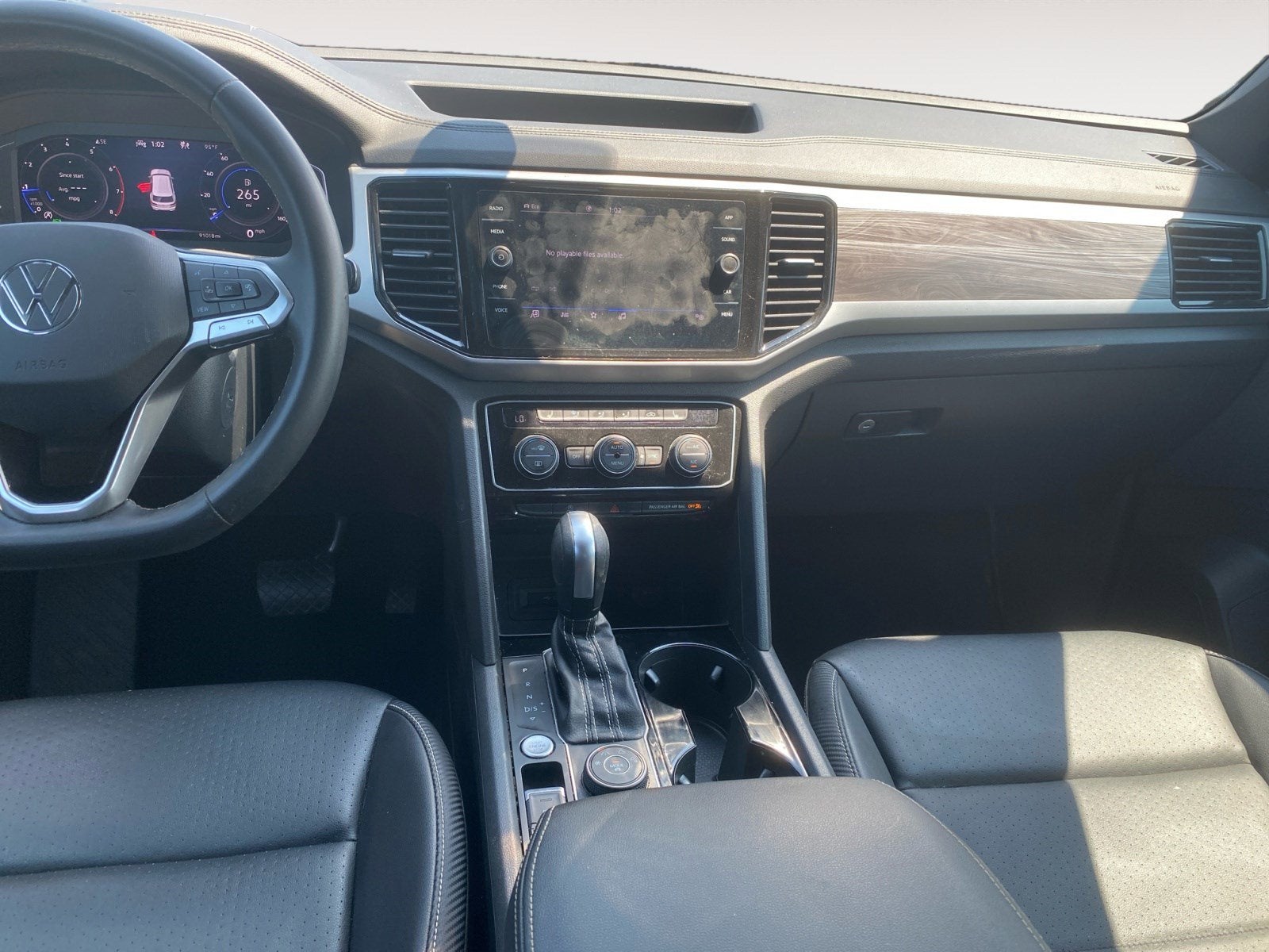 2022 Volkswagen Atlas Cross Sport 3.6L V6 SE with Technology