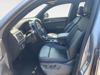 2022 Volkswagen Atlas Cross Sport 3.6L V6 SE with Technology