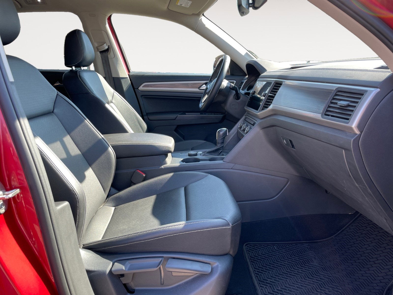 2021 Volkswagen Atlas 2.0T SE w/Technology