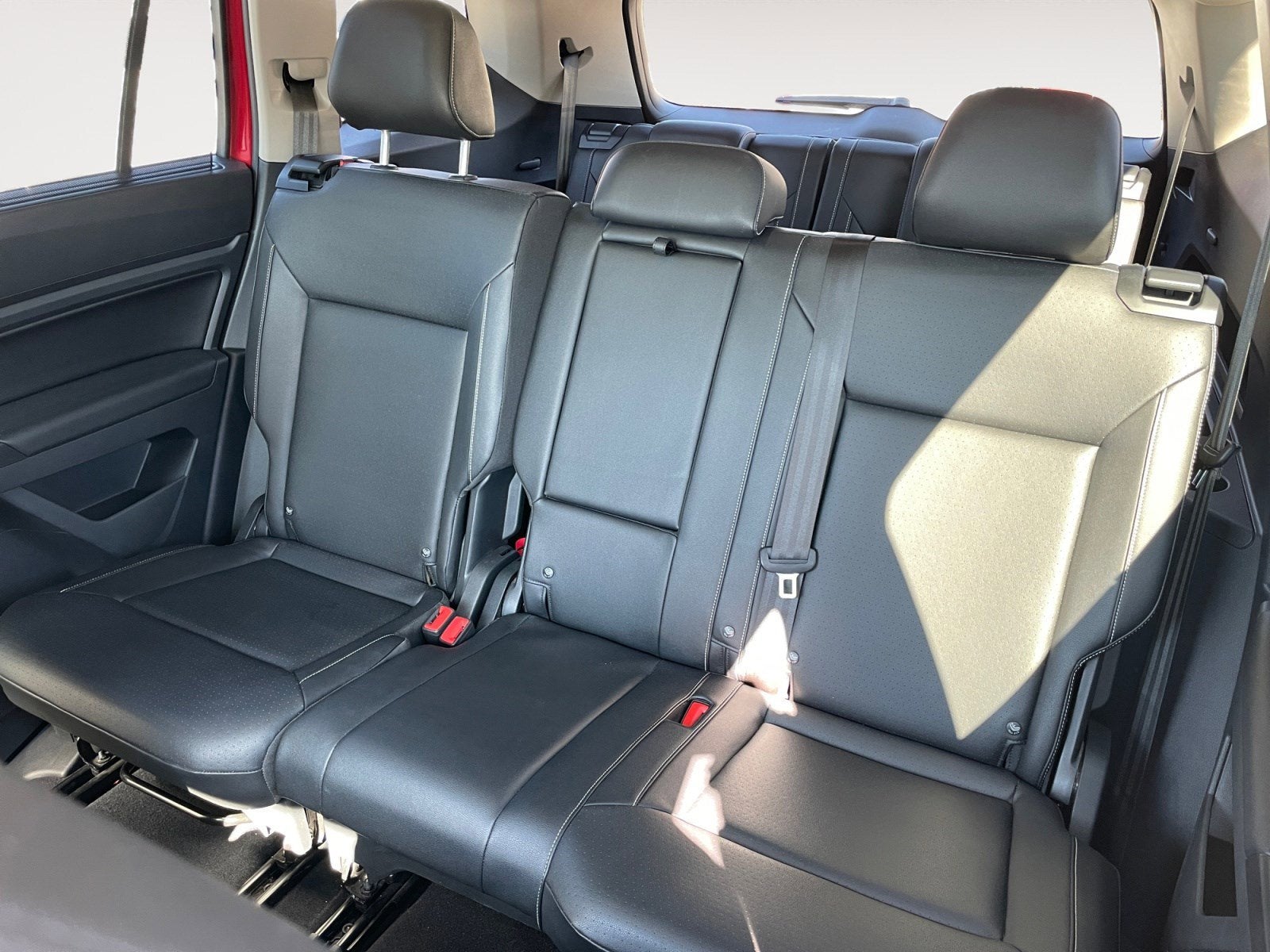 2021 Volkswagen Atlas 2.0T SE w/Technology