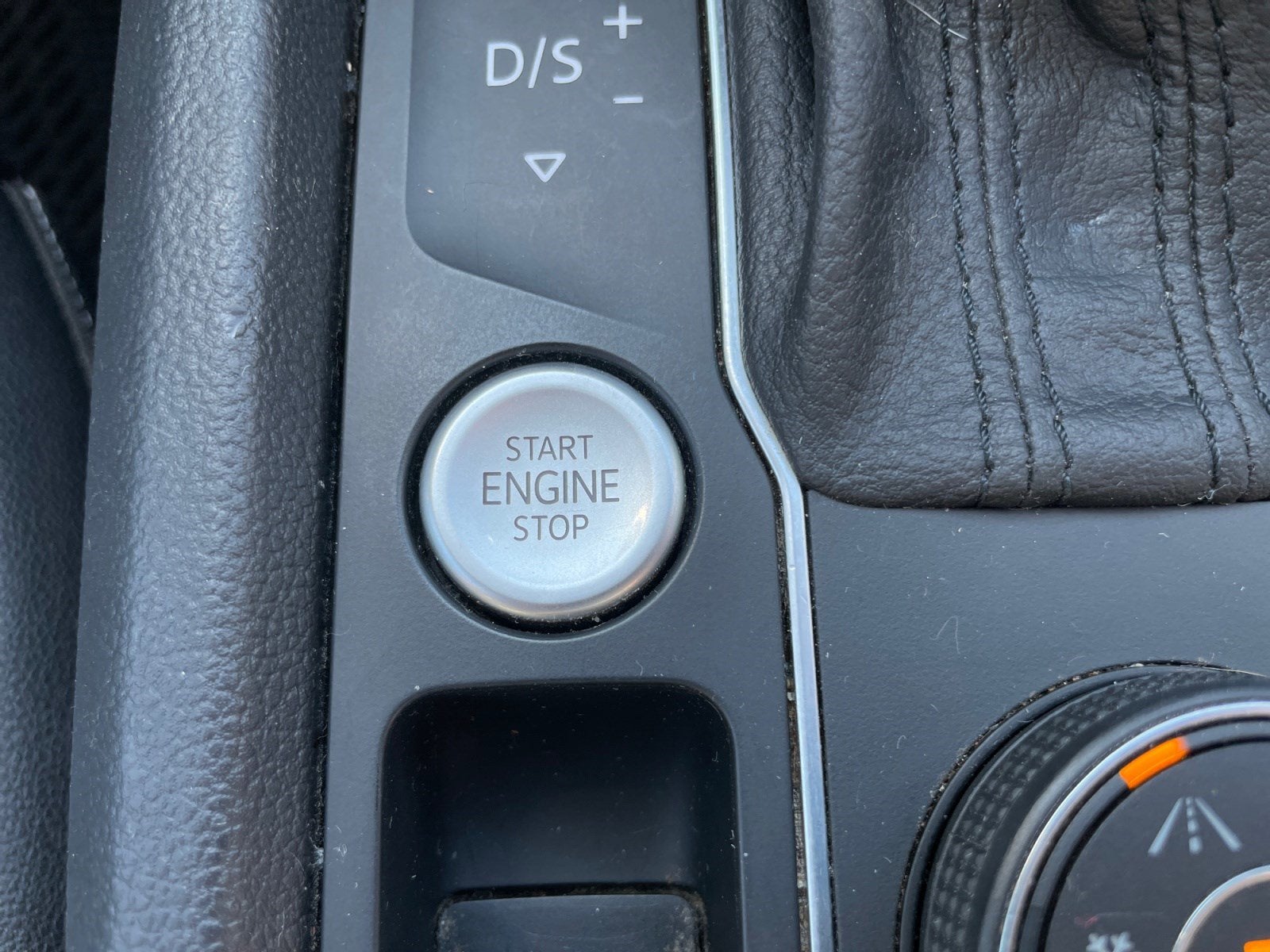 2021 Volkswagen Atlas 2.0T SE w/Technology