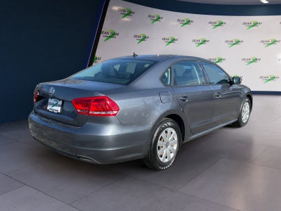 2013 Volkswagen Passat S