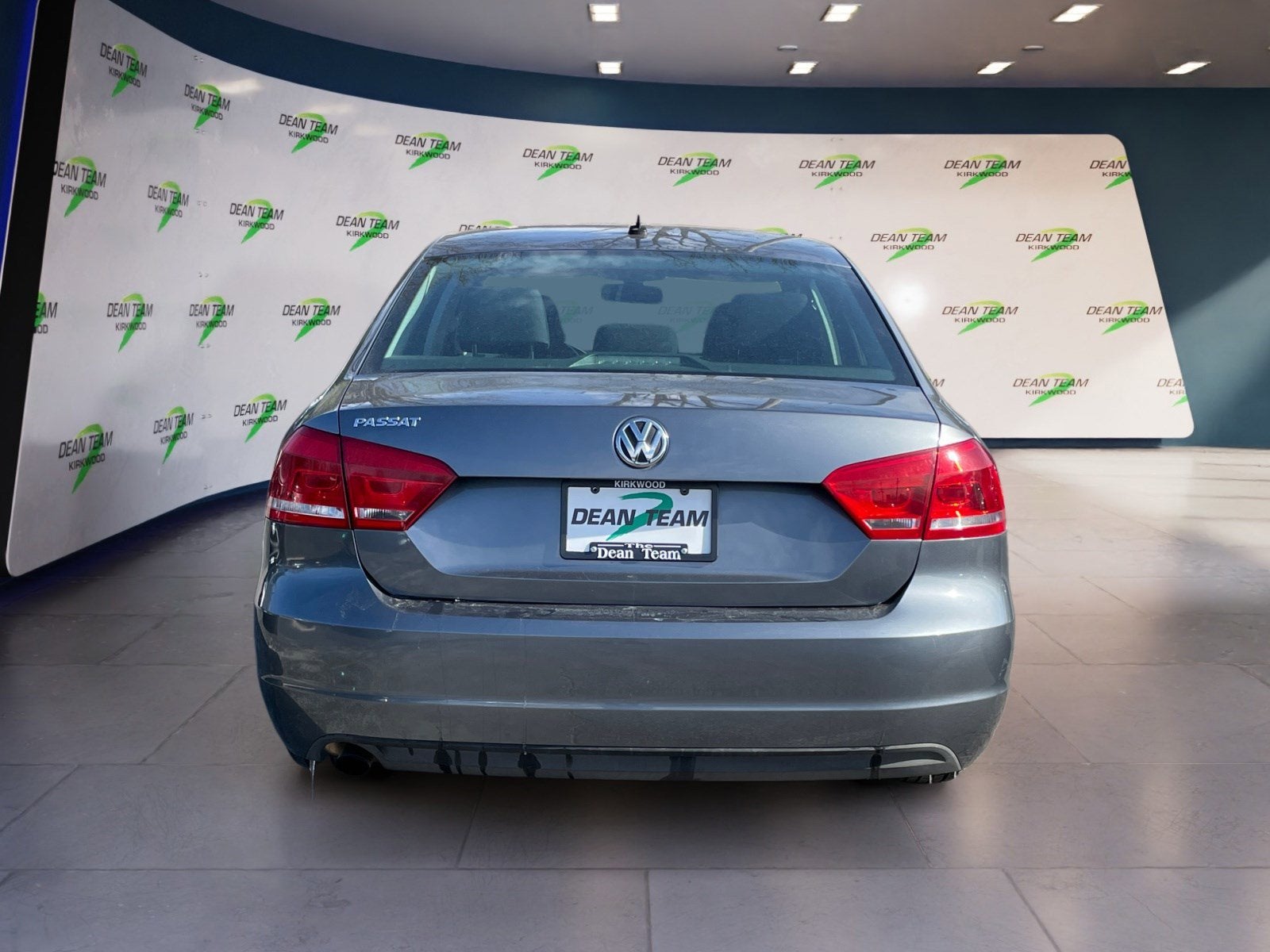 2013 Volkswagen Passat S