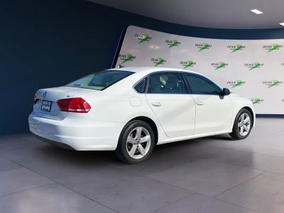 2012 Volkswagen Passat SE