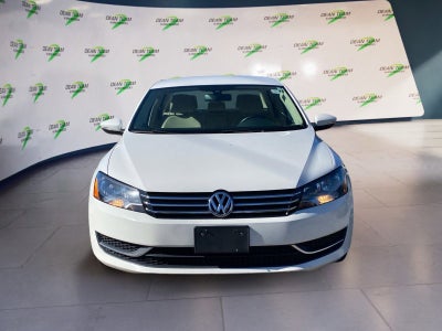 2012 Volkswagen Passat SE