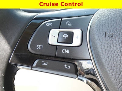 2016 Volkswagen Passat 1.8T SE