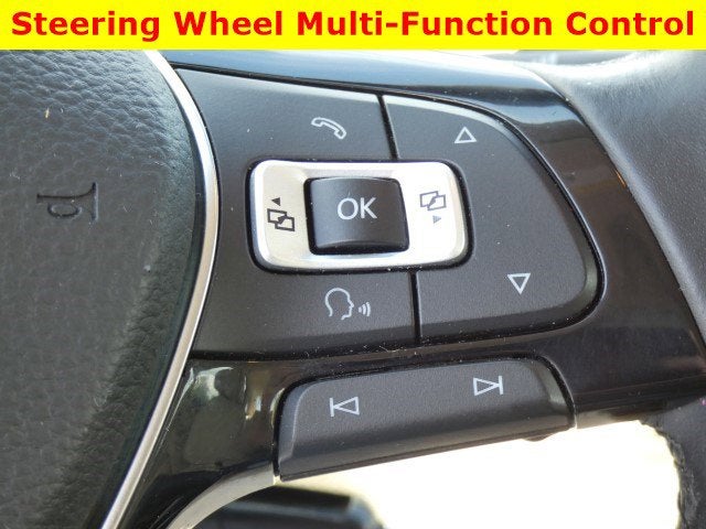 2016 Volkswagen Passat 1.8T SE