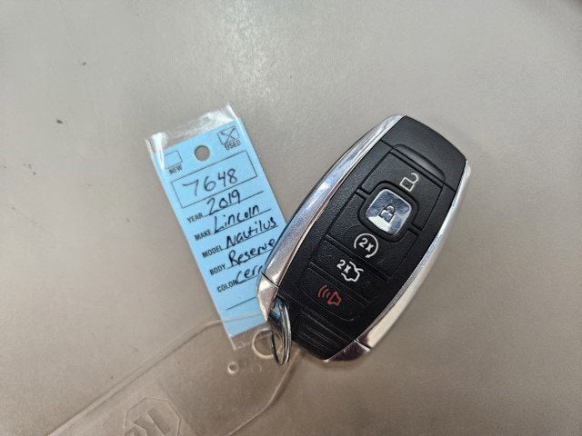 2019 Lincoln Nautilus Reserve