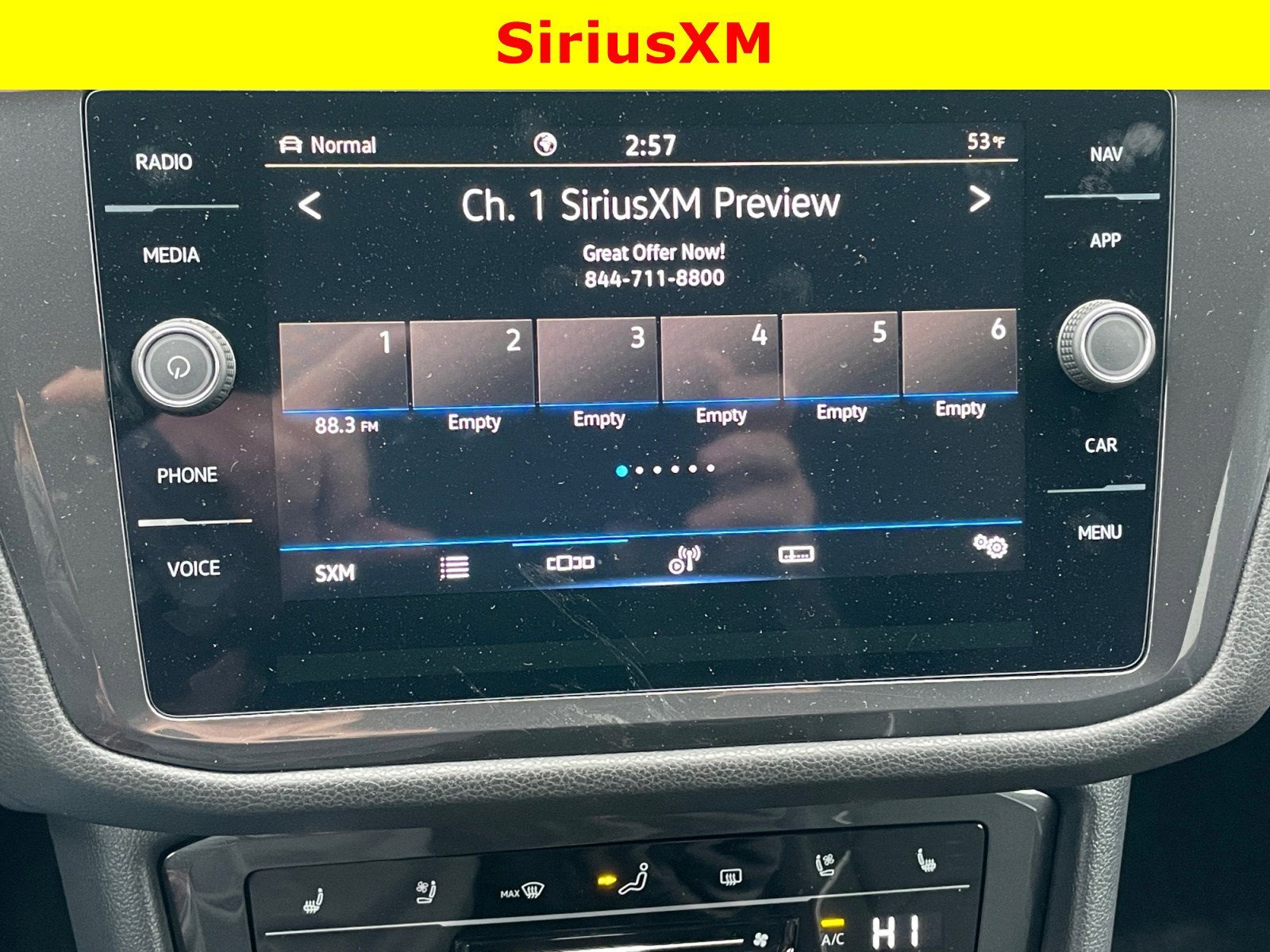 2024 Volkswagen Tiguan SEL R-Line