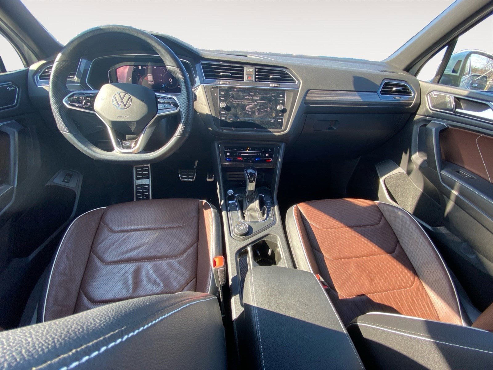 2022 Volkswagen Tiguan SEL R-Line