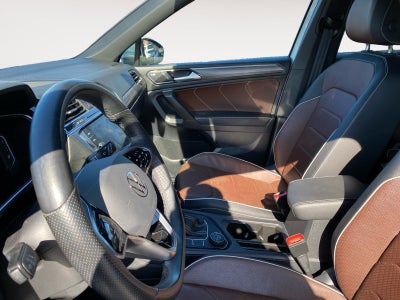 2022 Volkswagen Tiguan SEL R-Line