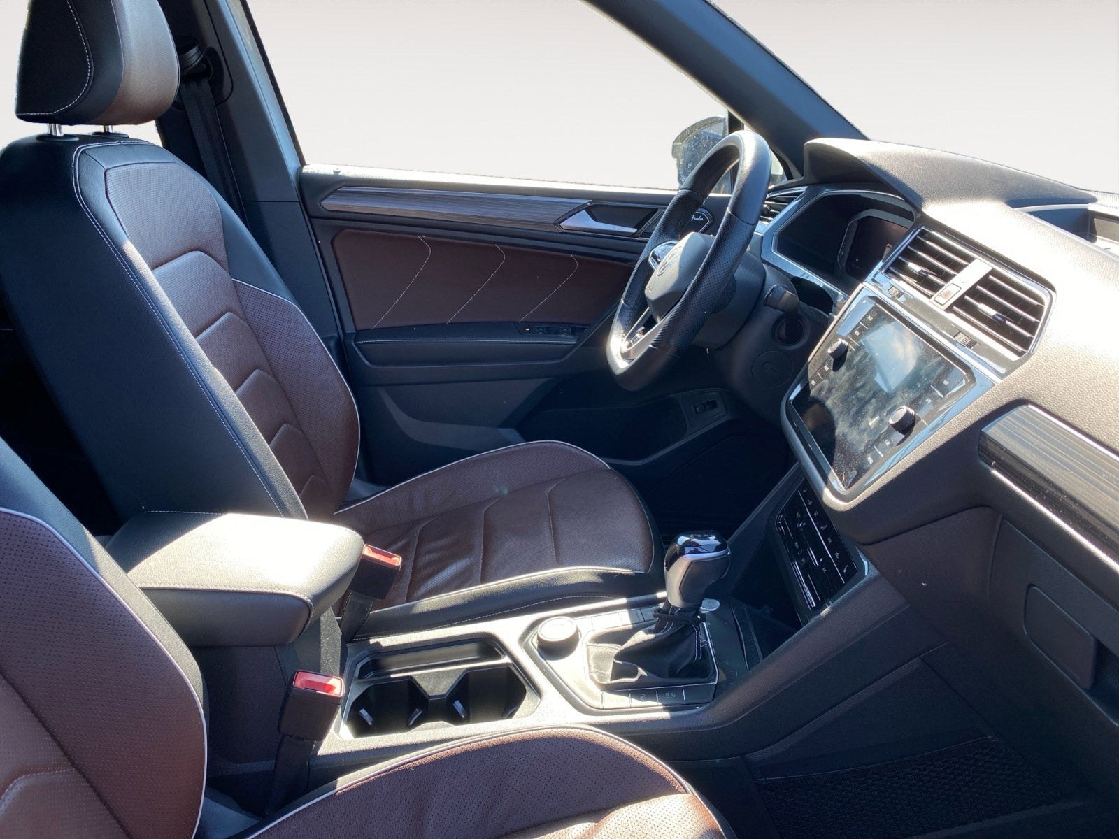 2022 Volkswagen Tiguan SEL R-Line