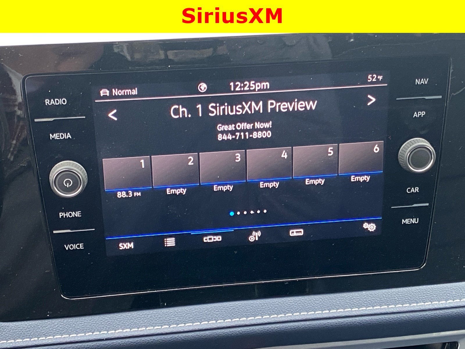 2025 Volkswagen Taos SEL