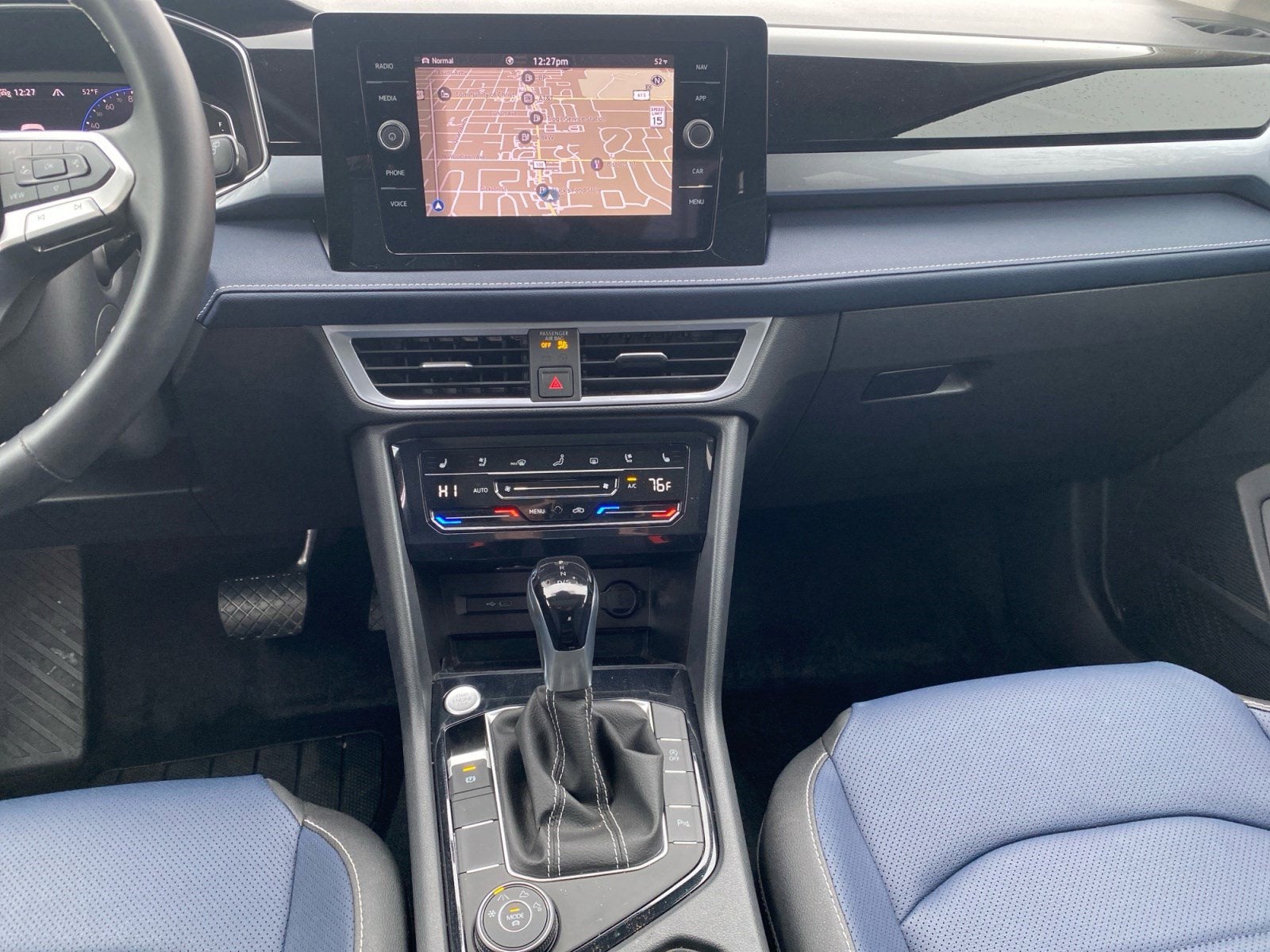 2025 Volkswagen Taos SEL