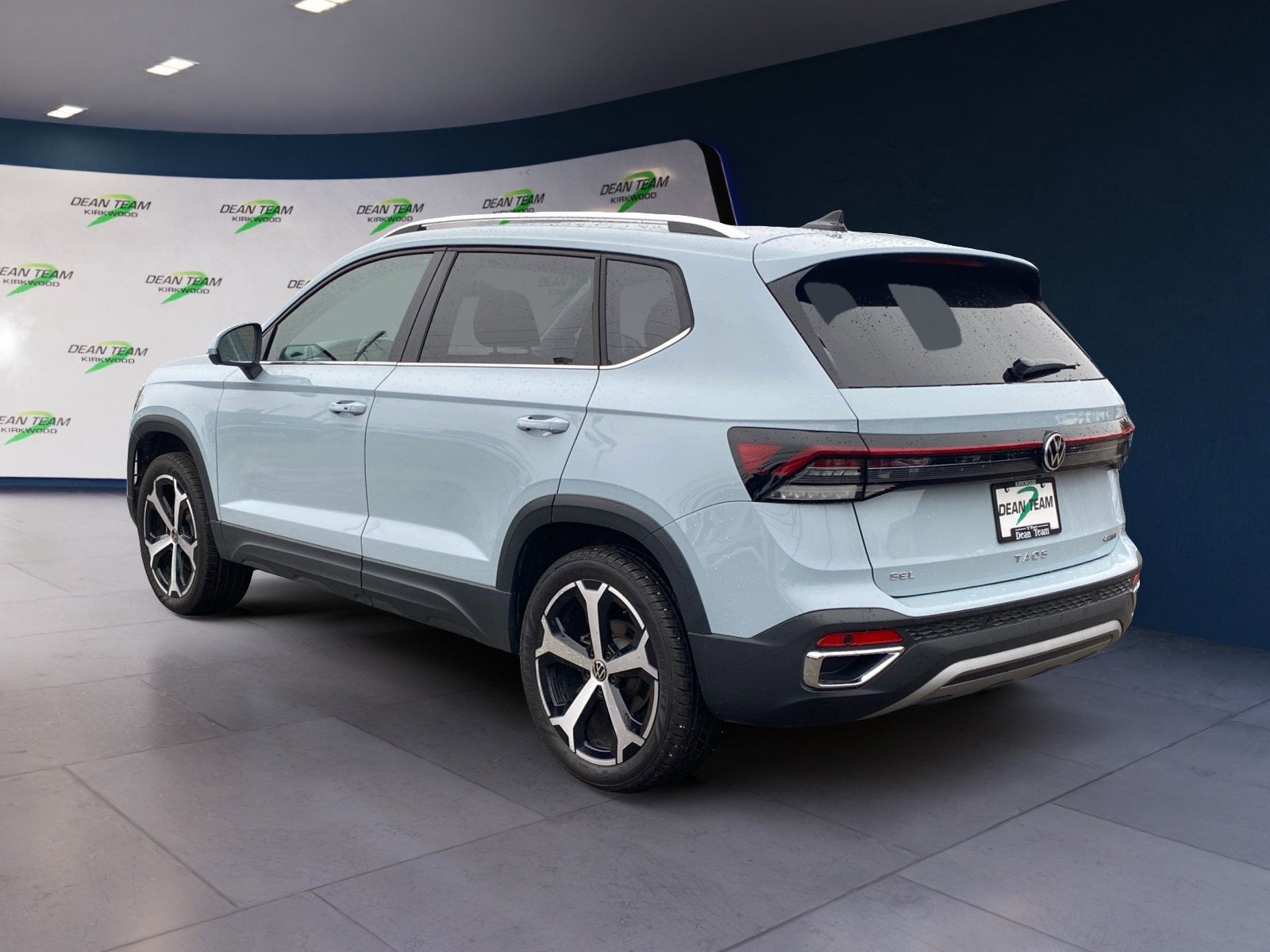 2025 Volkswagen Taos SEL