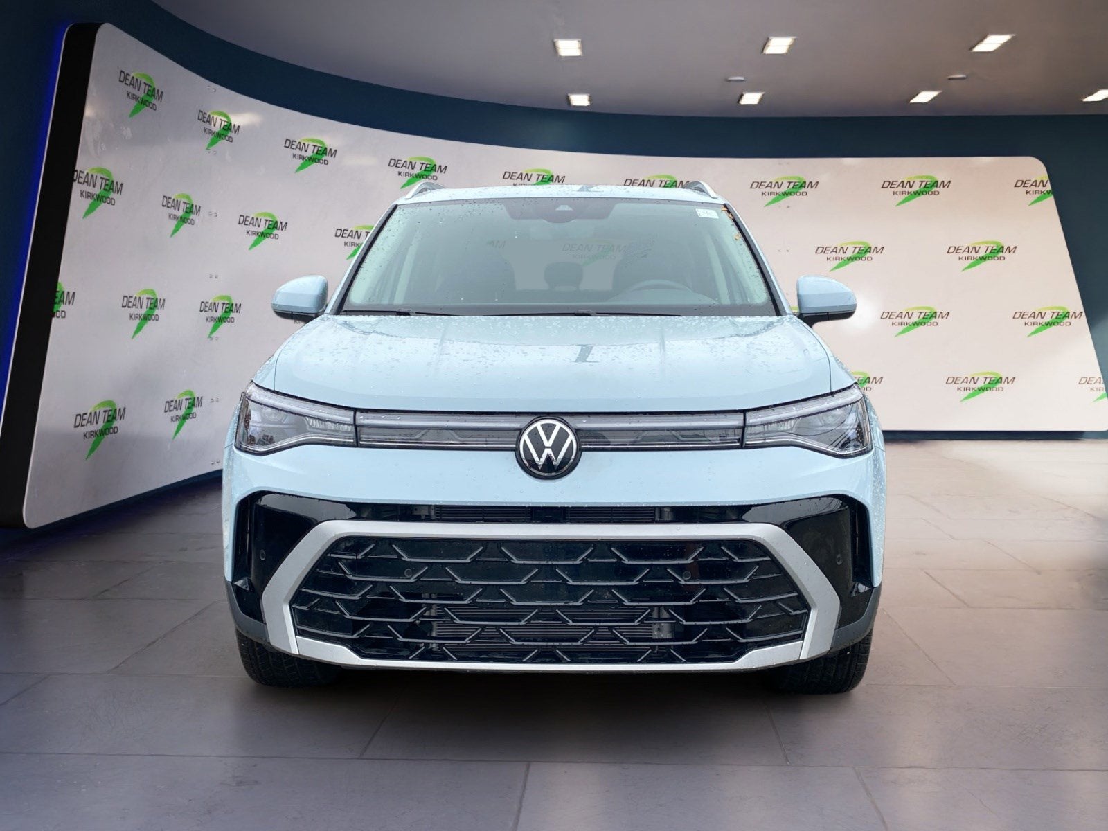 2025 Volkswagen Taos SEL