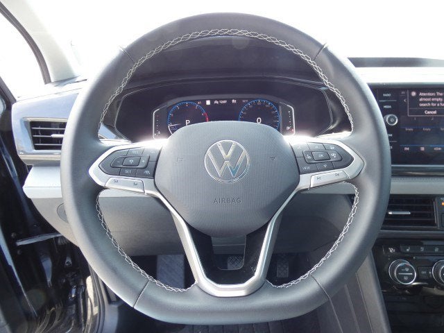 2024 Volkswagen Taos SEL