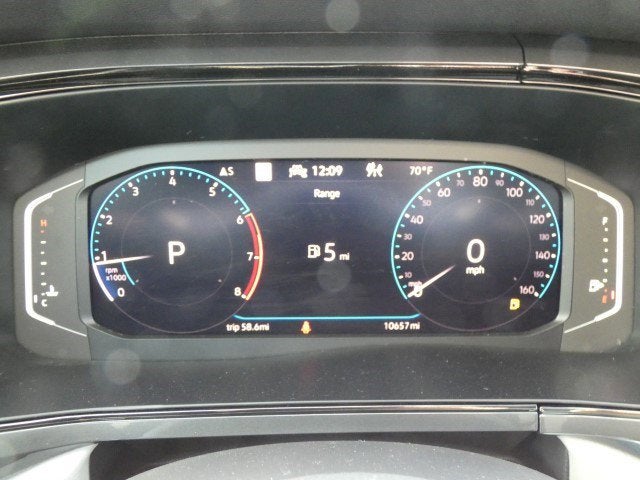 2024 Volkswagen Taos SEL