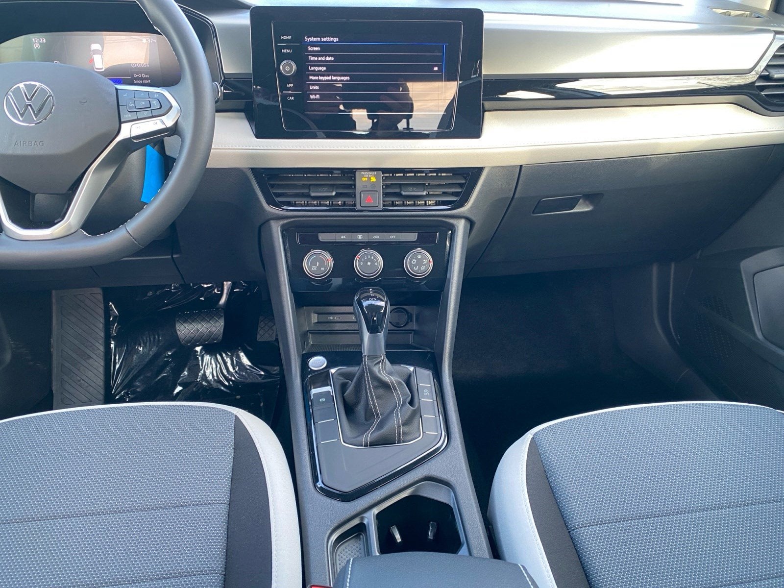 2026 Volkswagen Taos S