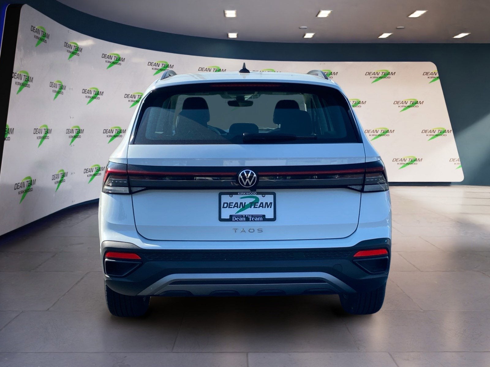 2025 Volkswagen Taos S