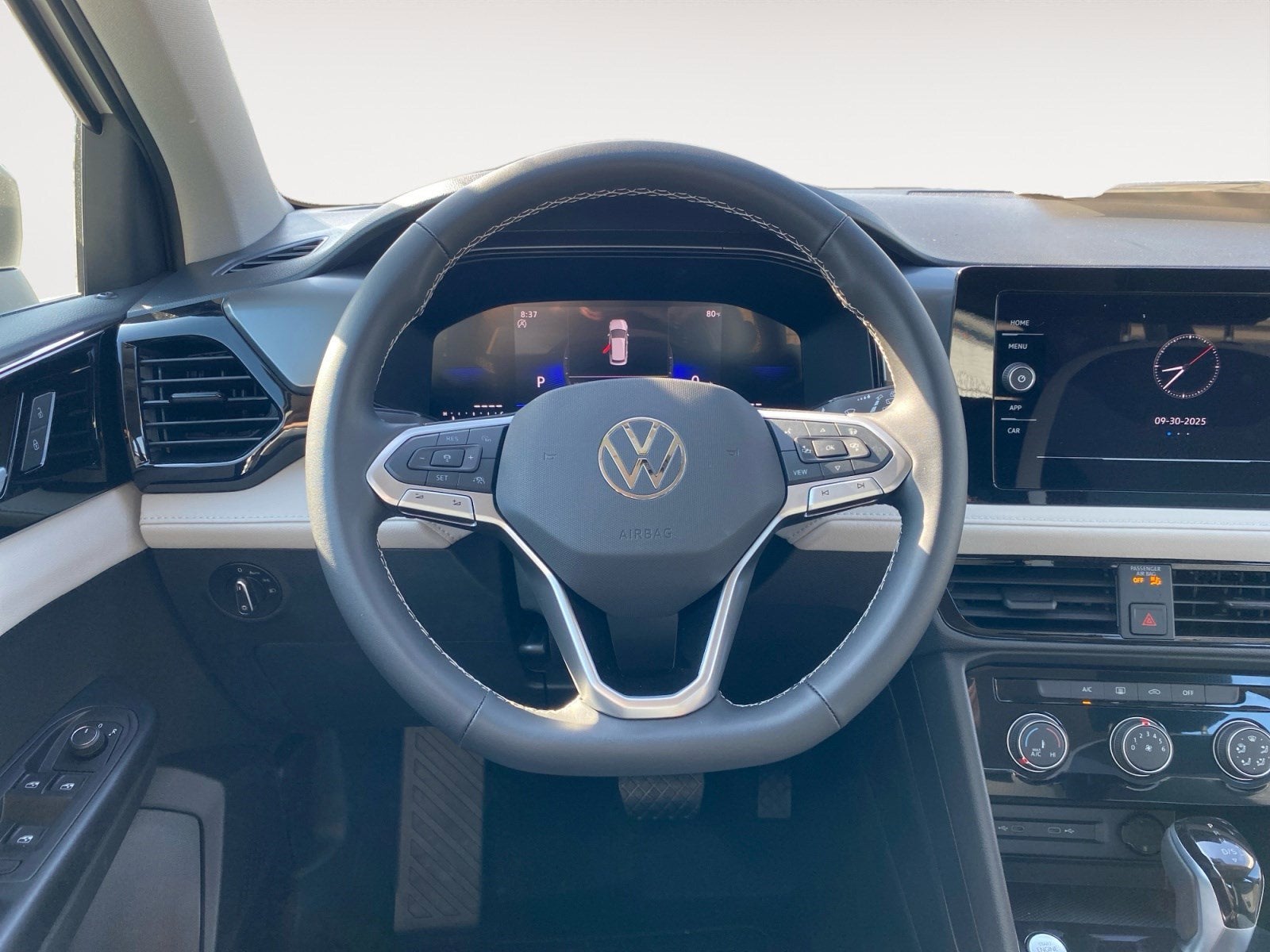 2025 Volkswagen Taos S