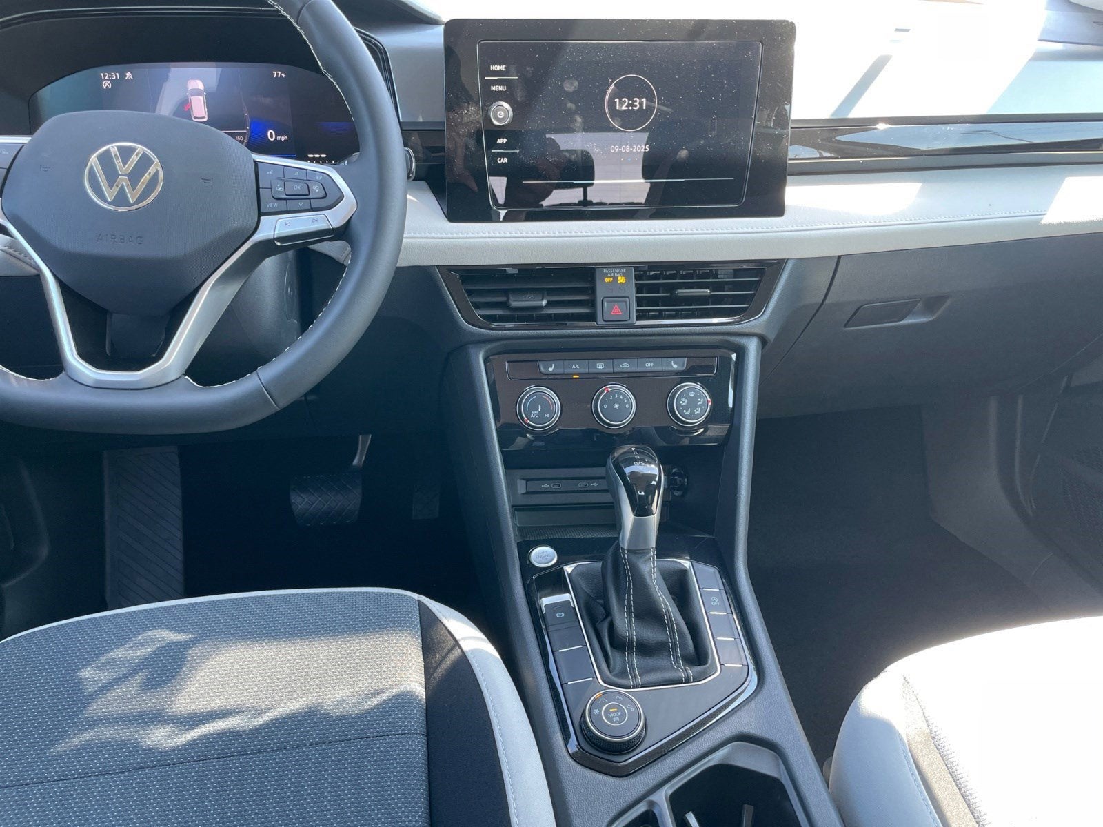 2025 Volkswagen Taos S