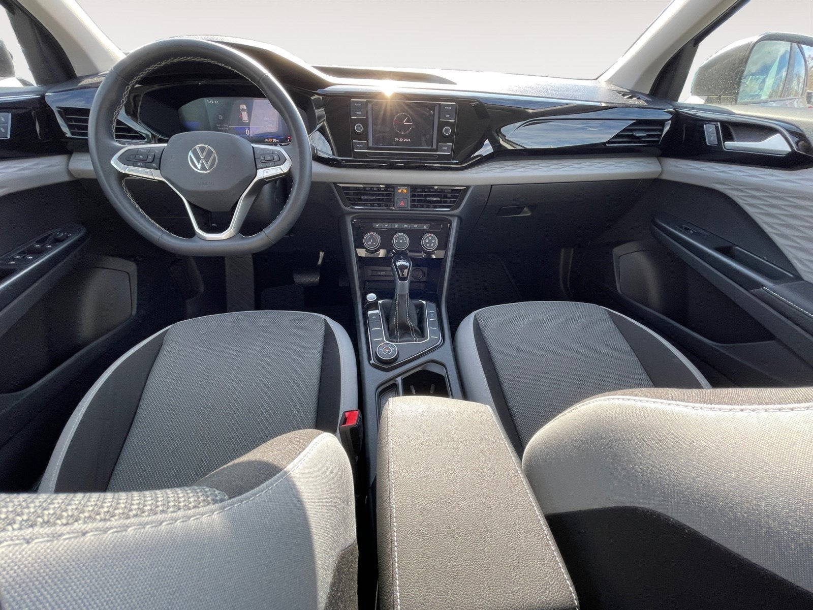 2024 Volkswagen Taos S