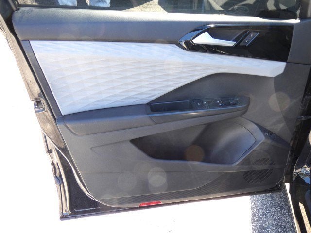 2022 Volkswagen Taos S