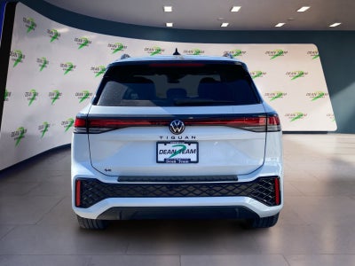 2026 Volkswagen Tiguan SE R-Line Black