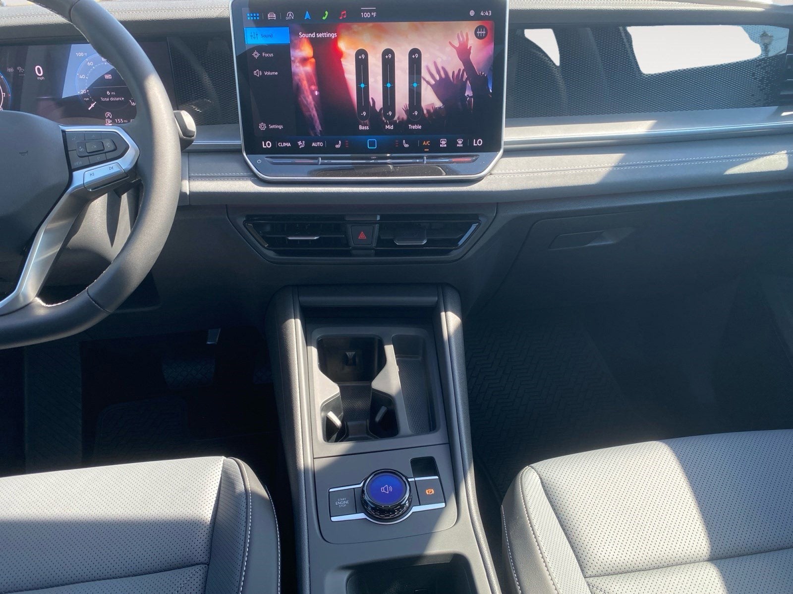 2025 Volkswagen Tiguan SE