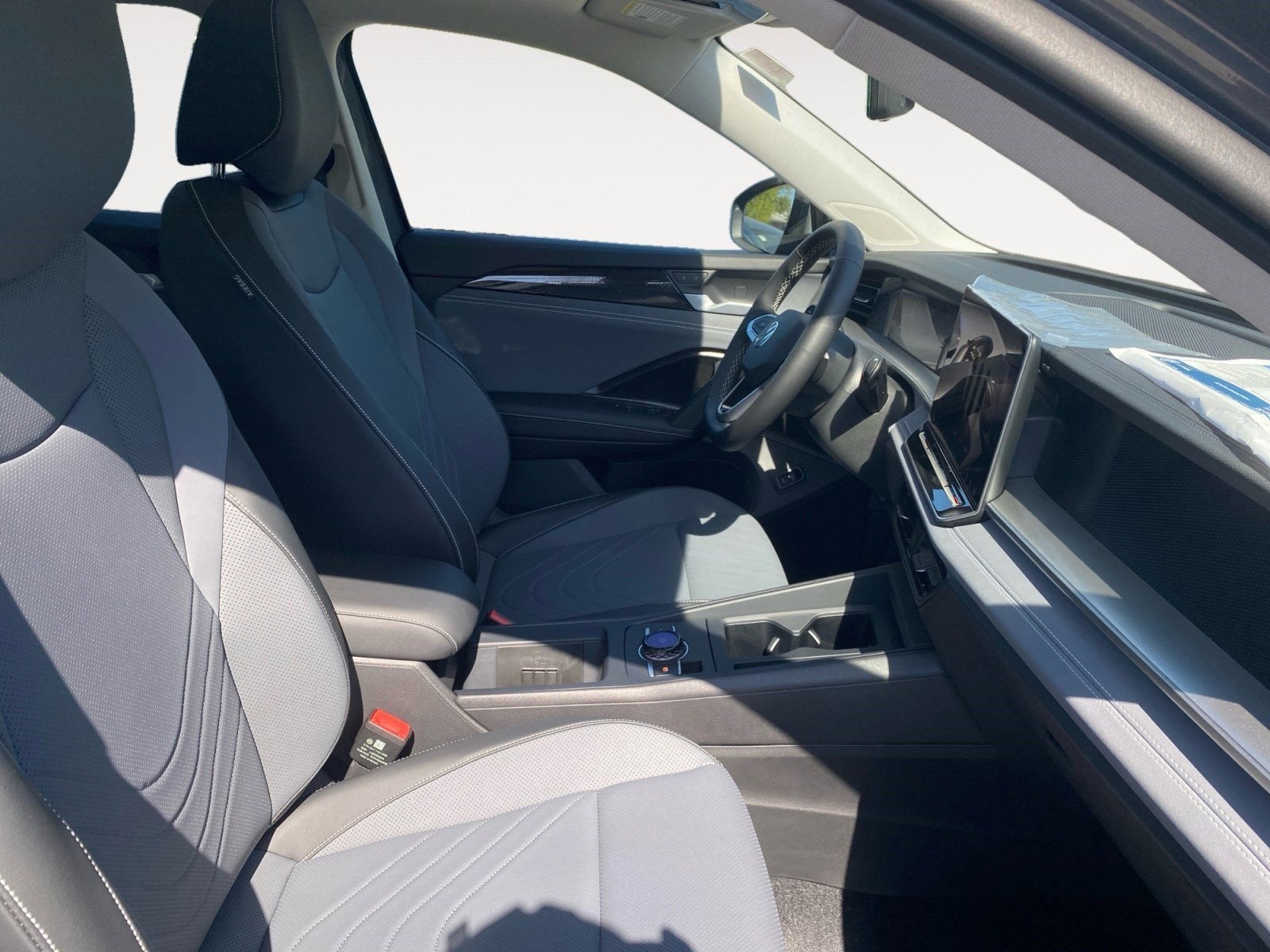 2025 Volkswagen Tiguan SE