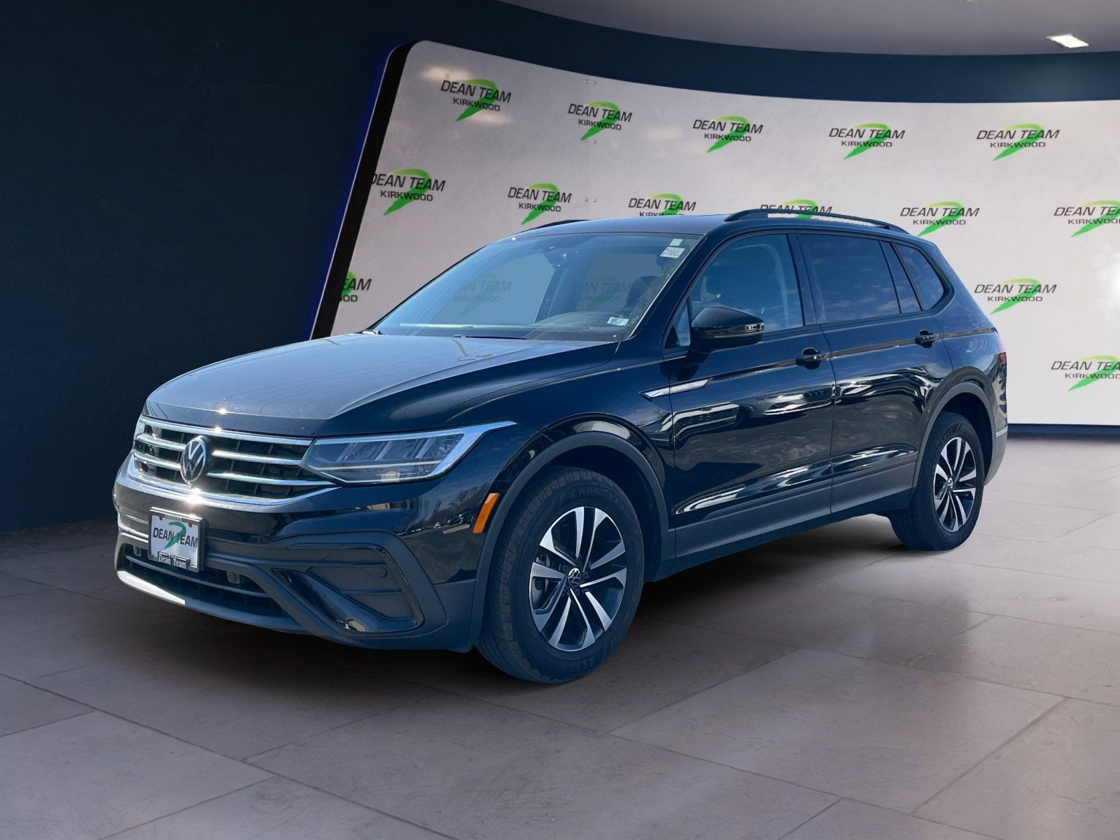 2023 Volkswagen Tiguan S