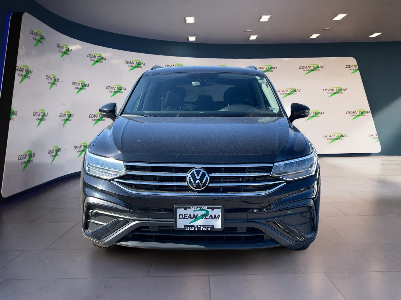 2023 Volkswagen Tiguan S