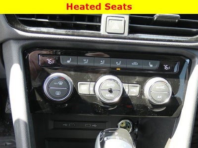 2024 Volkswagen Taos SE