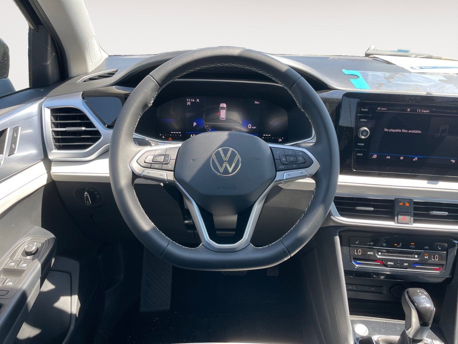 2025 Volkswagen Taos SE