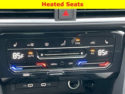 2026 Volkswagen Taos SE