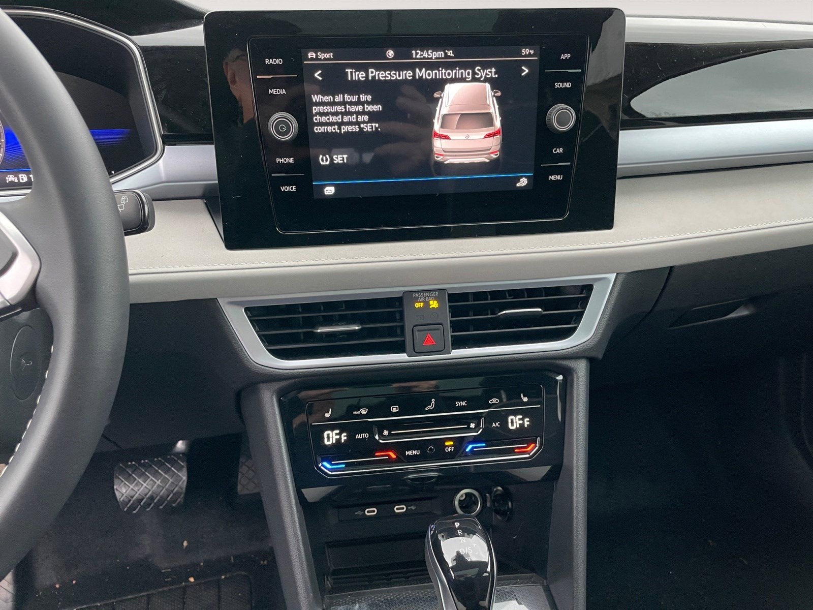 2026 Volkswagen Taos SE