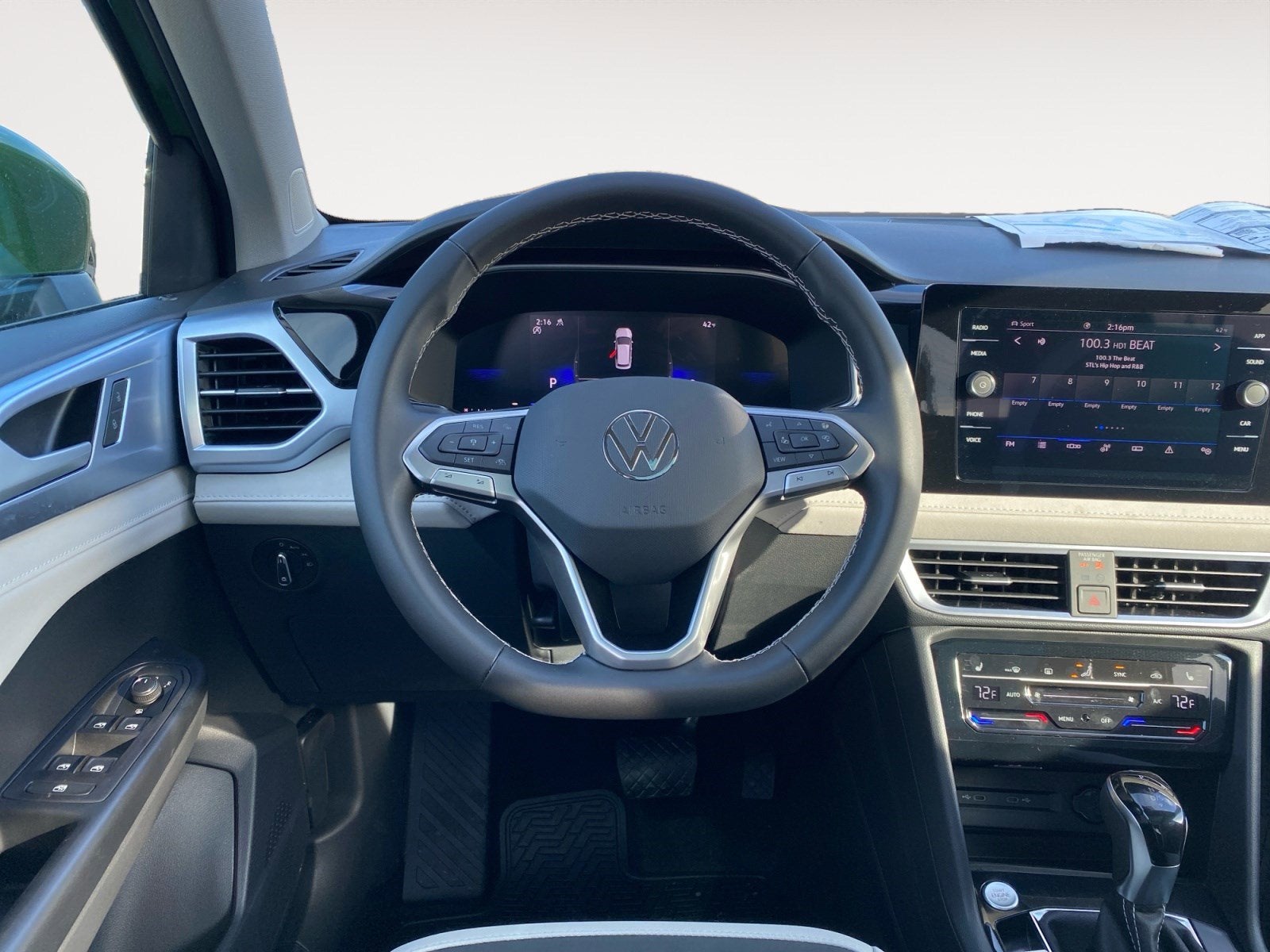 2026 Volkswagen Taos SE