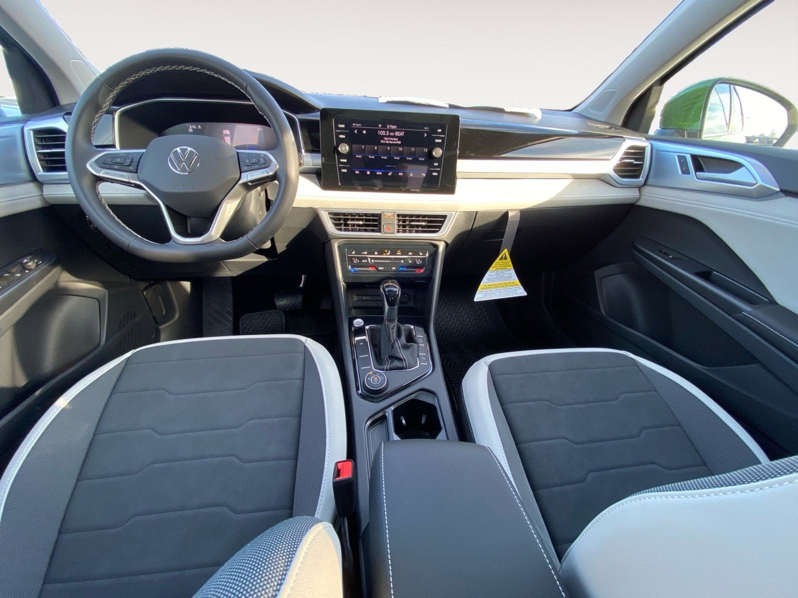 2026 Volkswagen Taos SE