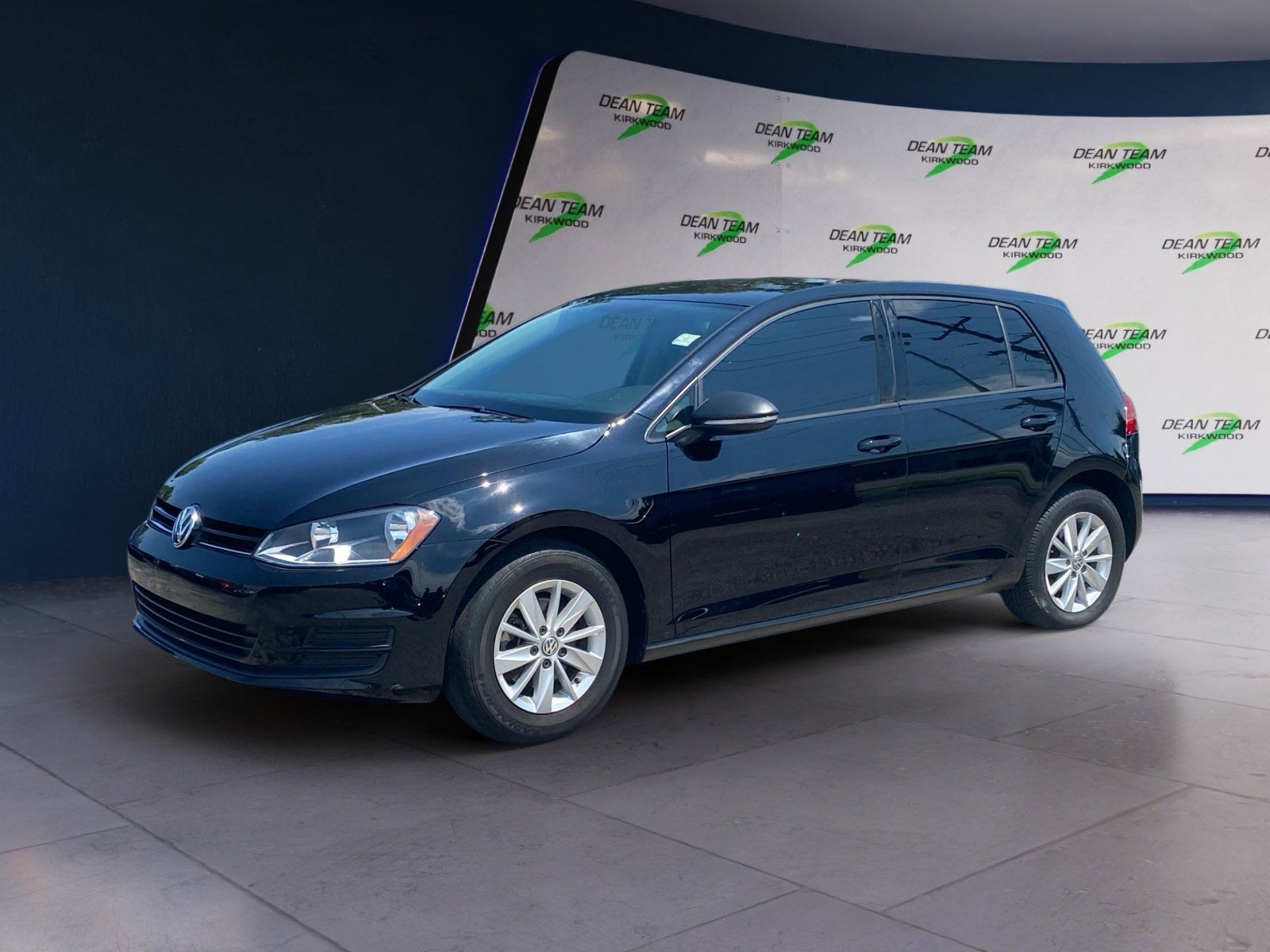 2017 Volkswagen Golf S