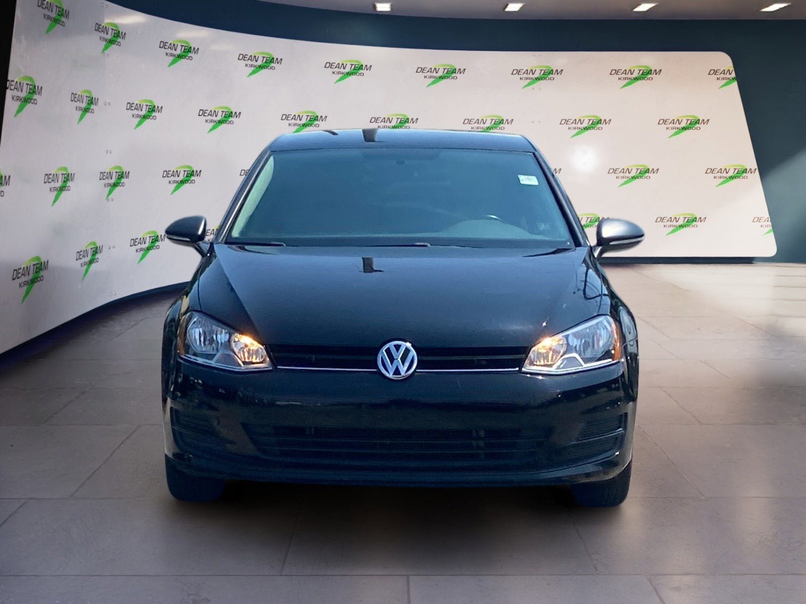 2017 Volkswagen Golf S