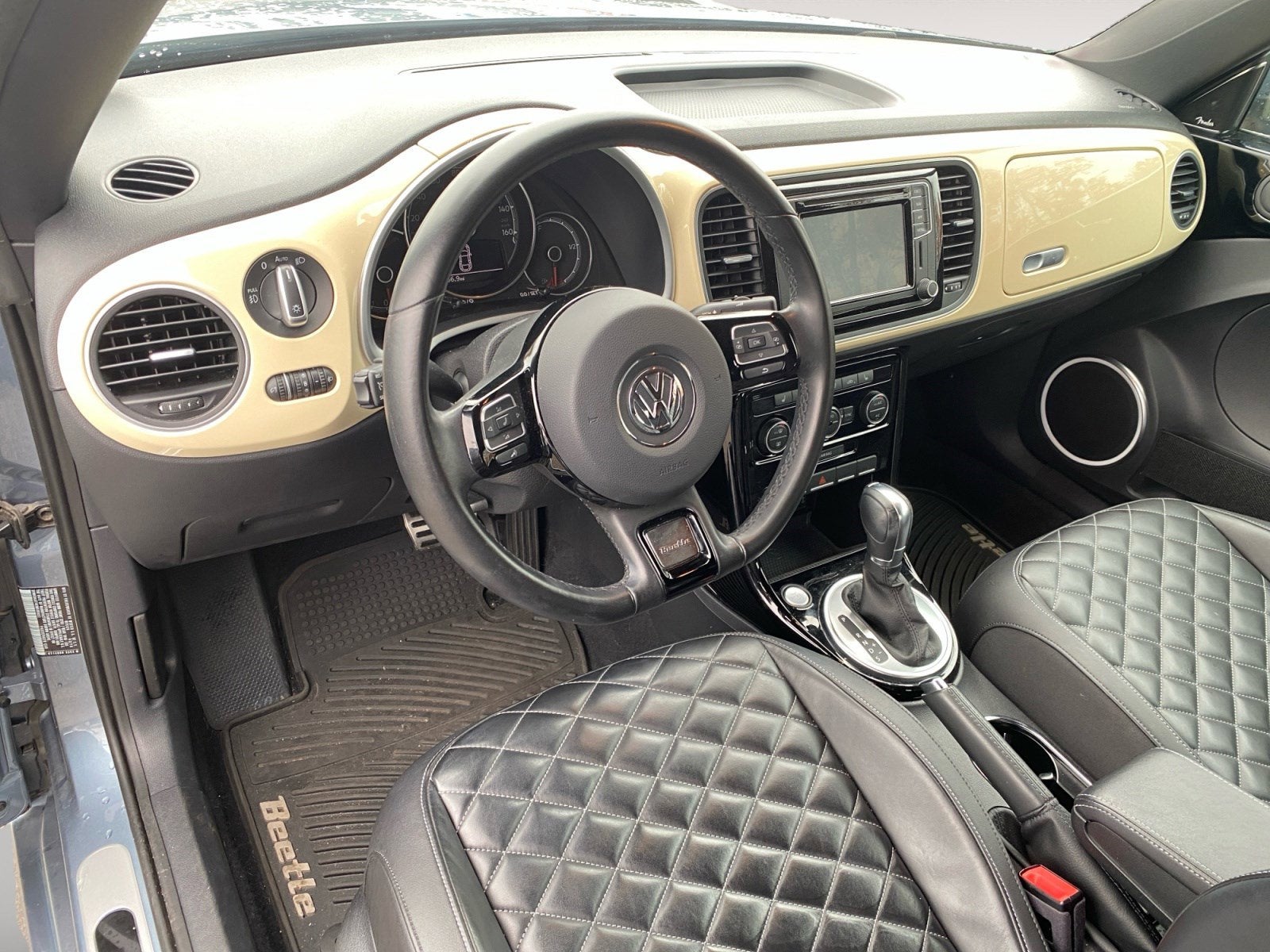 2019 Volkswagen Beetle Convertible Final Edition SEL