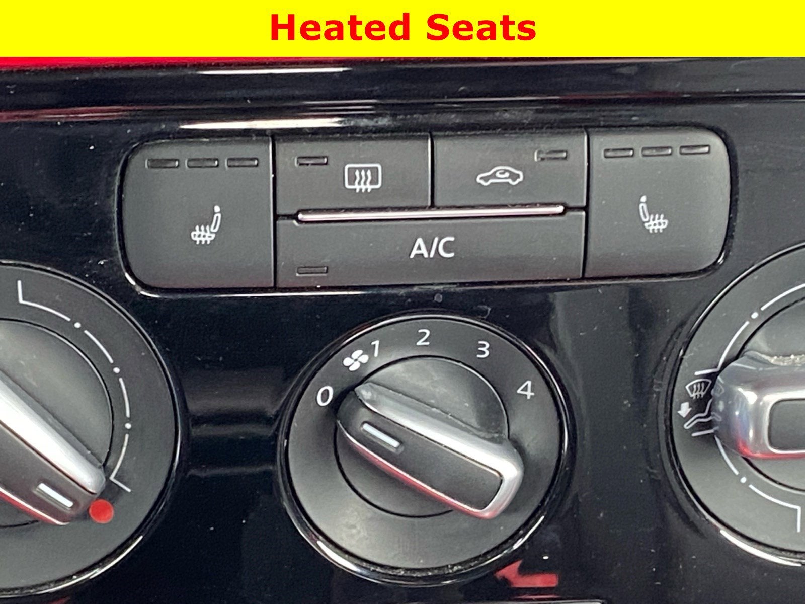 2019 Volkswagen Beetle Convertible S